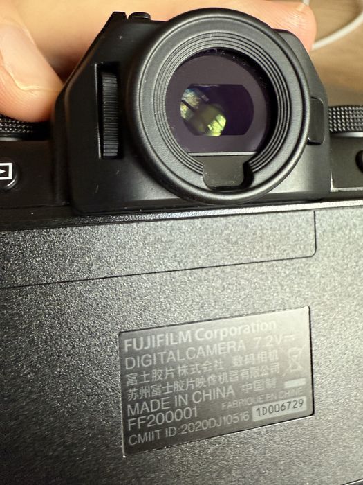 Fujifilm X-S10 + 2 об’єктиви