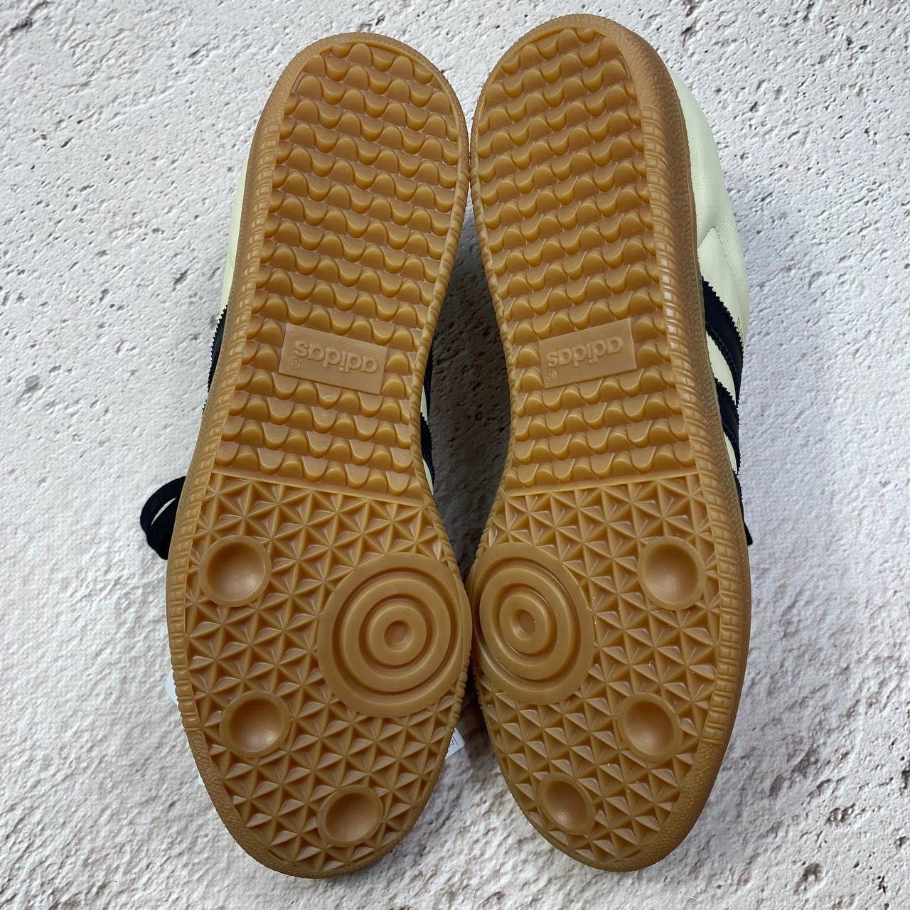 оригінал id0478 нові жіночі кеди adidas casual samba cream strata