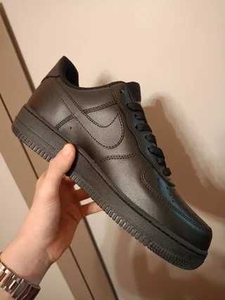 【Nieużywane】Nike Air Force 1 Low '07 Black R.41