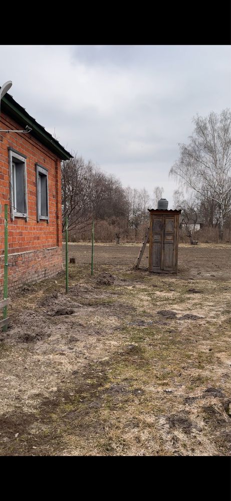 Будинок з ремонтом с. Камінь. Конотопський р-н