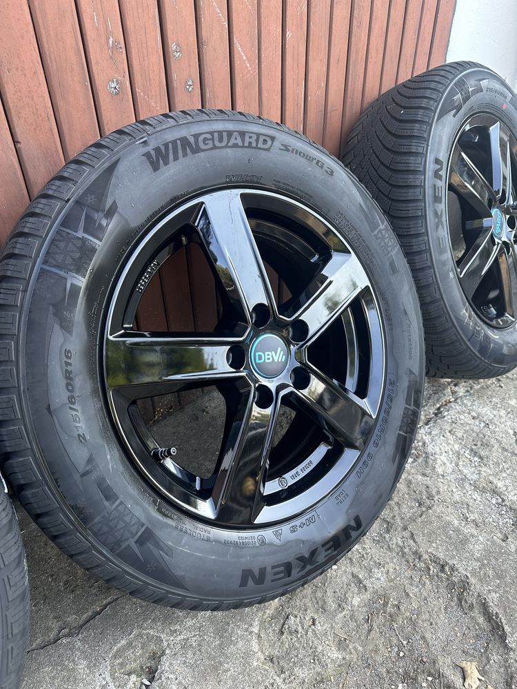 Koła felgi Vw passat 5x112 R16 opony zimowe 215/60R16 Demo