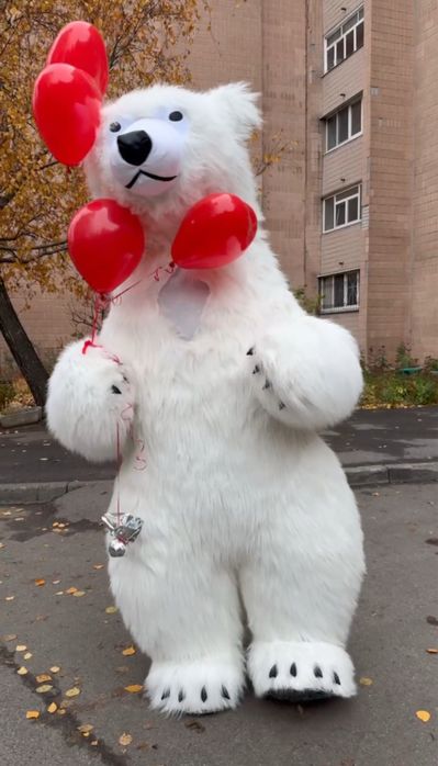 Білий великий великий