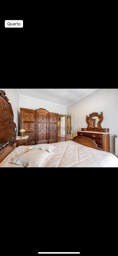 Quarto de madeira completo