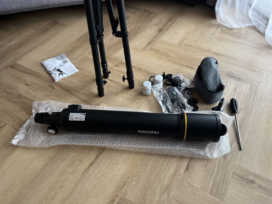 Teleskop astronomiczny Nacatin 90/800 + statyw + torba