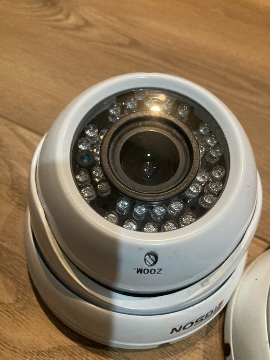 Monitoring Kamery Rejestrator 1TB Internet HDMI VGA