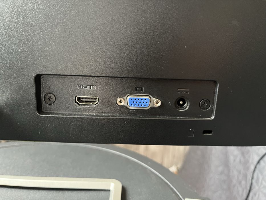 Monitor HP avariado