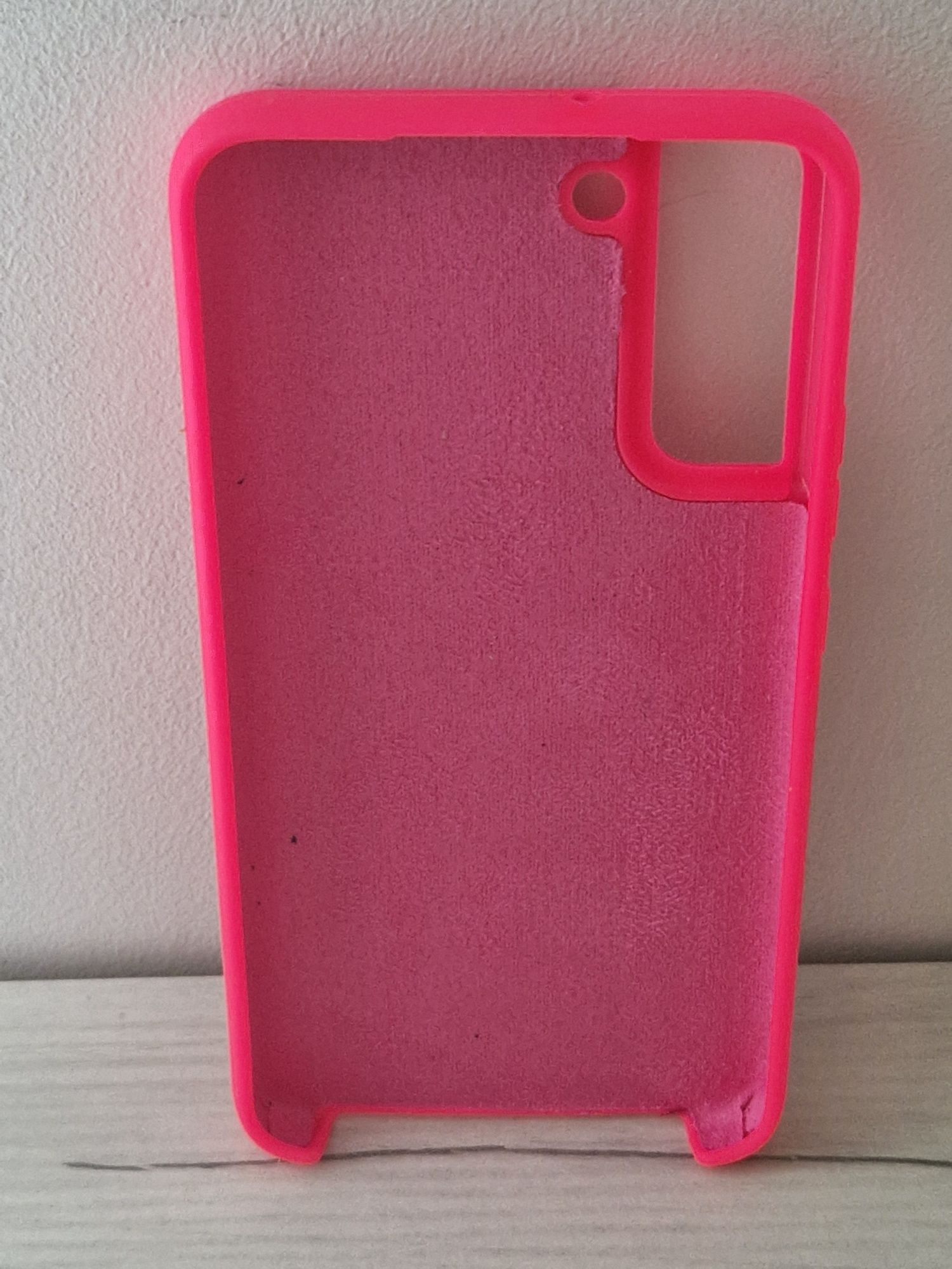 Etui Vennus Silicone Lite do Samsung Galaxy S22 Plus Różowy