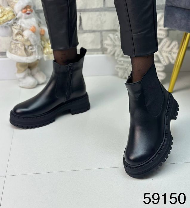 Жіночі шкіряні зимові черевики челсі в кольорах