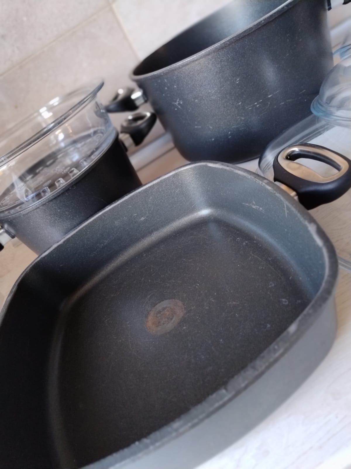 Komplet garnków żeliwne pyrex made germany handguss gotowanie na parze