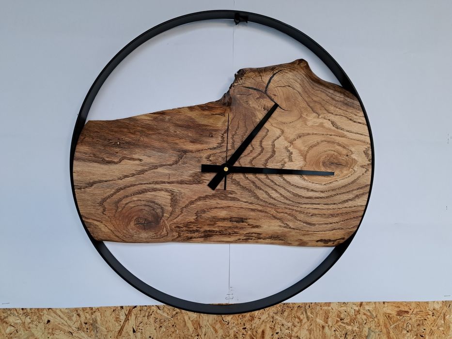 Zegar ścienny  drewno  / metal