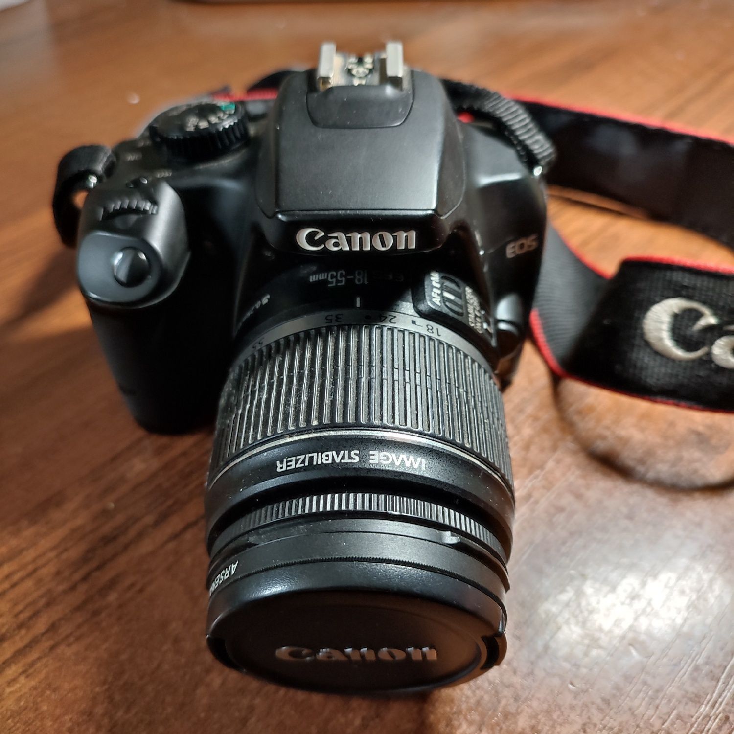 Фотоапарат Canon eos 1000d