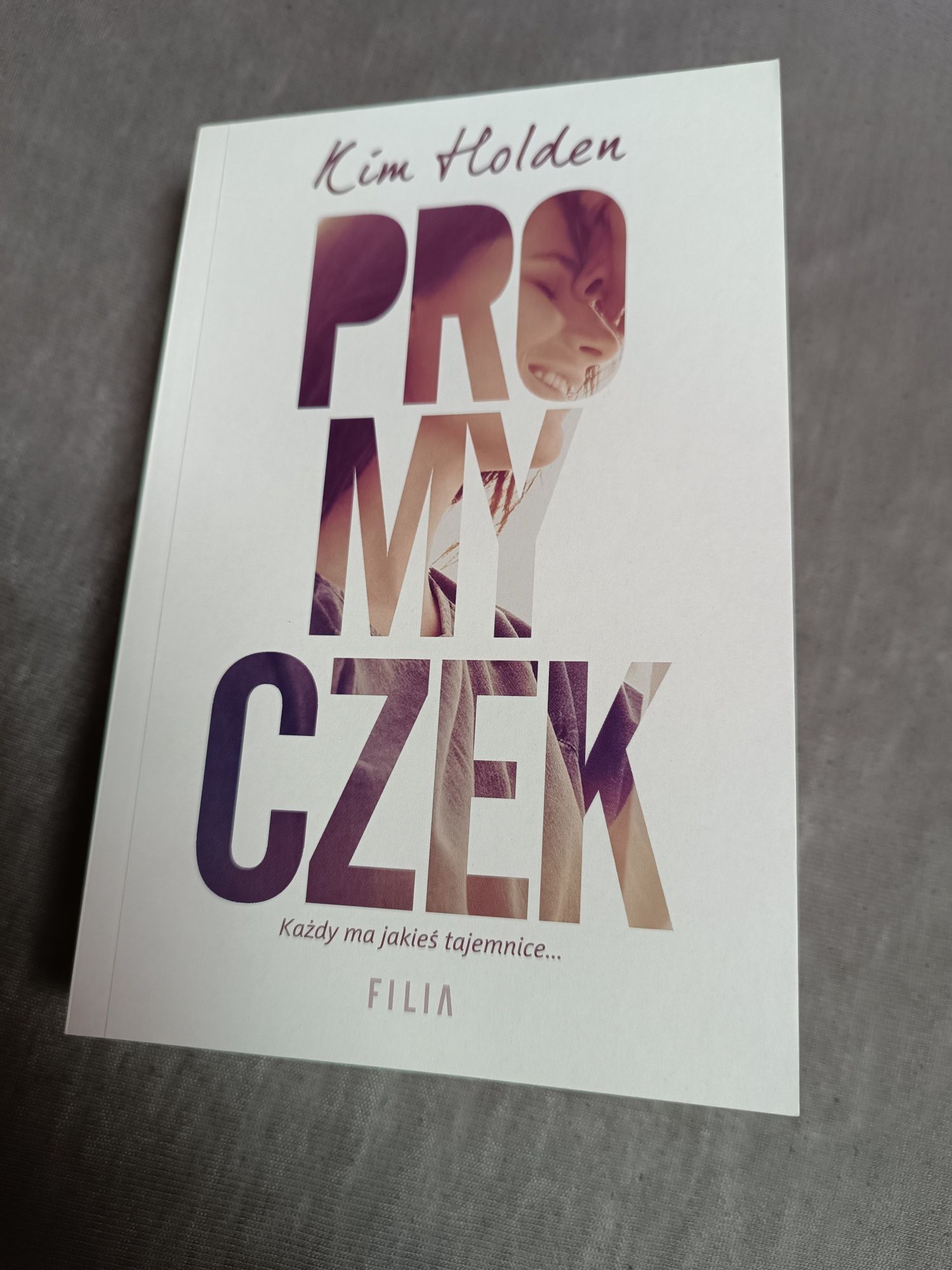 Promyczek - Kim Holden