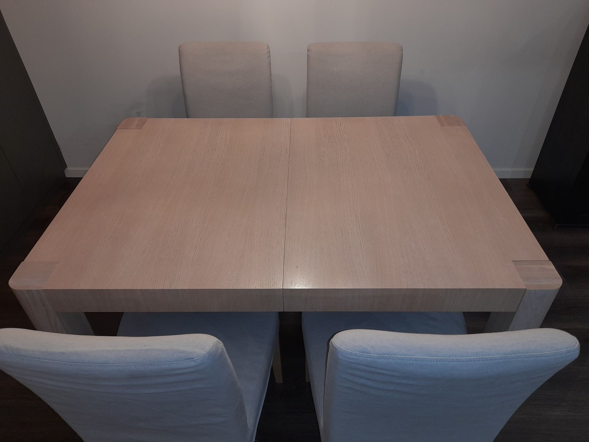 Stół PAGED Bergamo II, krzesła IKEA Henriksdal zestaw