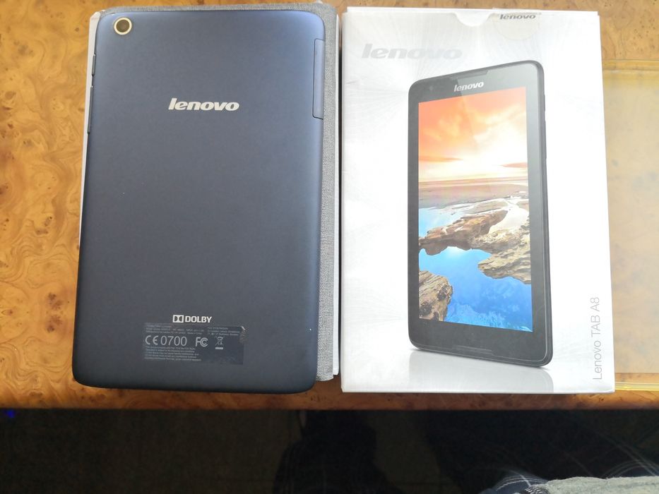 Планшет Lenovo A5500-H Tab A8 3G