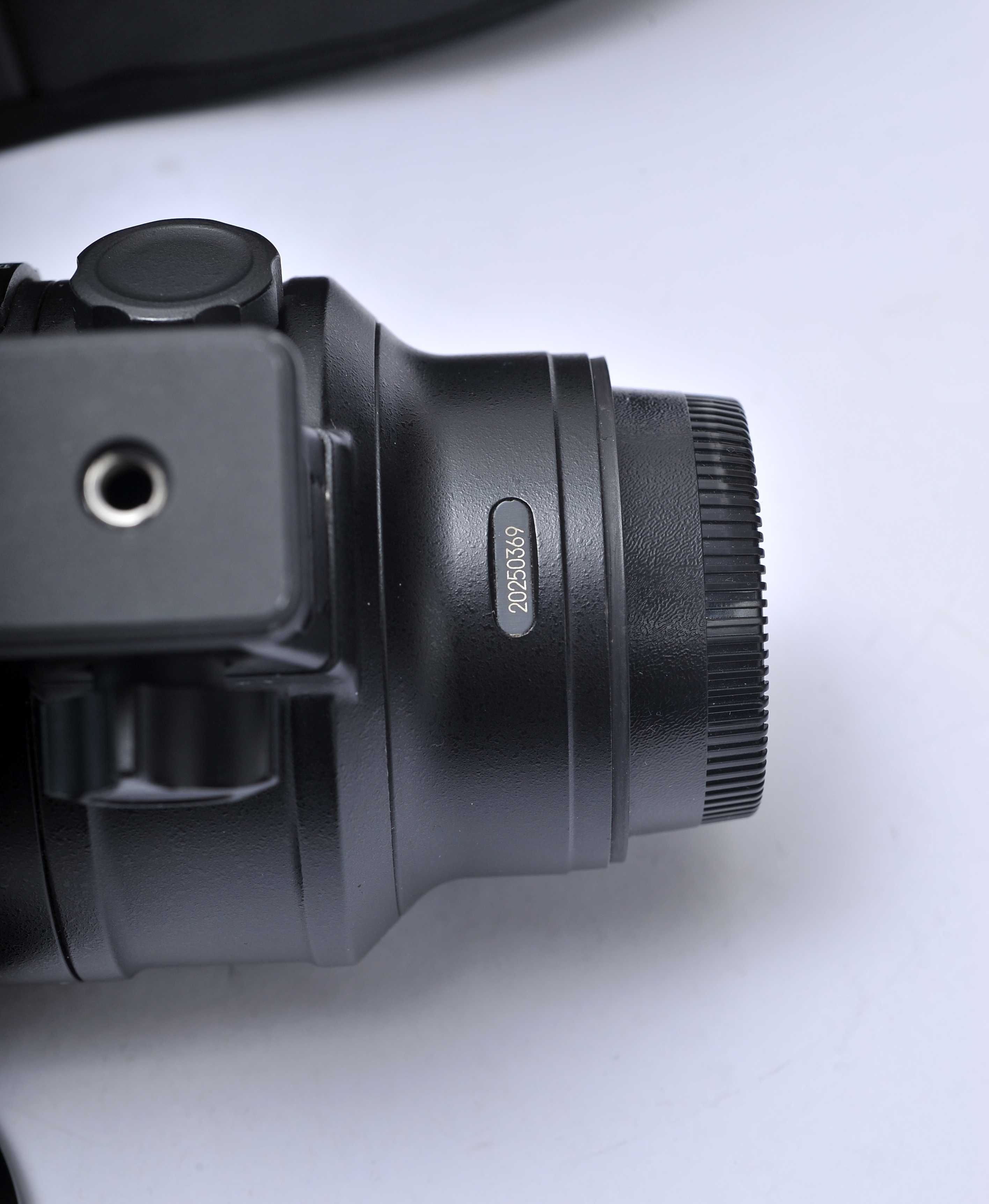 Nikon 70-200mm f/2.8 VRII  Excelente estado