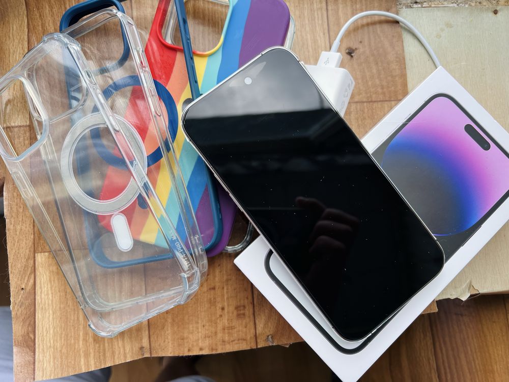 Продам Apple iPhone 14 Pro Max ідеал