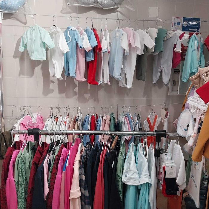 Liquidação Total – Recheio de Loja Infantil  – Roupa e Brinquedos!