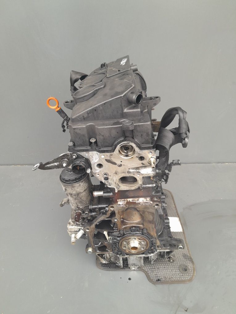 Мотор Двигун Двигатель 1.9TDI 77kW BLS VW Touran Caddy 2003-2010p
