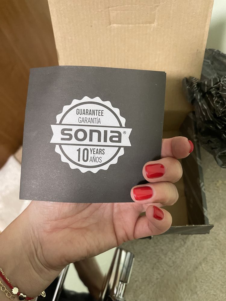 Продам бумагодержатель Sonia s6 zen a form of art. 1800  грн.