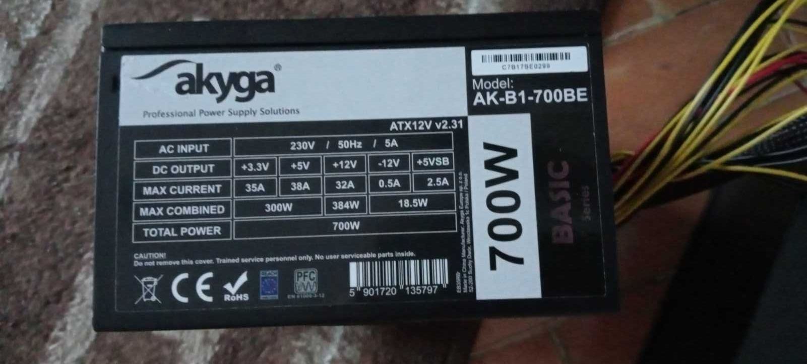 Zasilacz Akyga 700W