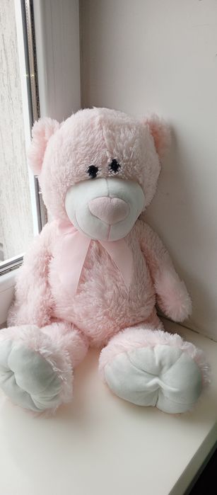 Ведмедик плюшевий