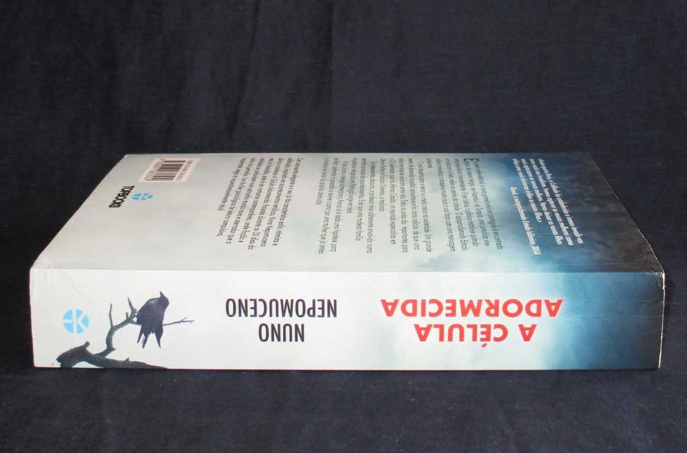 Livro A Célula Adormecida Nuno Nepomuceno