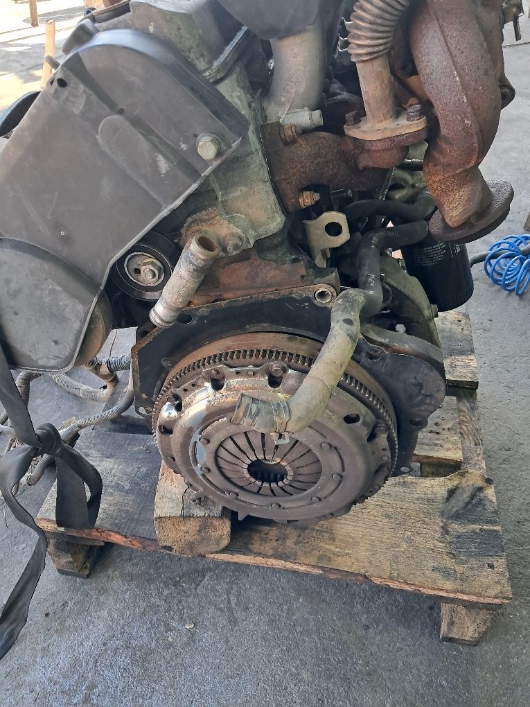 Двигун 2,5tdi ACV T4