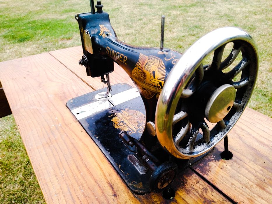 Maszyna do szycia Singer z lat 50. Niemiecka, w pełni sprawna!