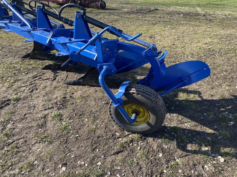 Pług zagonowy 4 skibowy