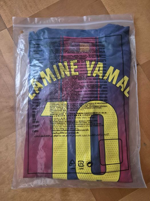 Strój piłkarski Nike FC Barcelona rozm.134 Lamine Yamal