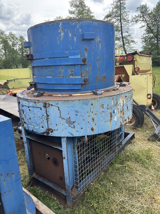 Rozdrabniacz młyn do torfu 75kw