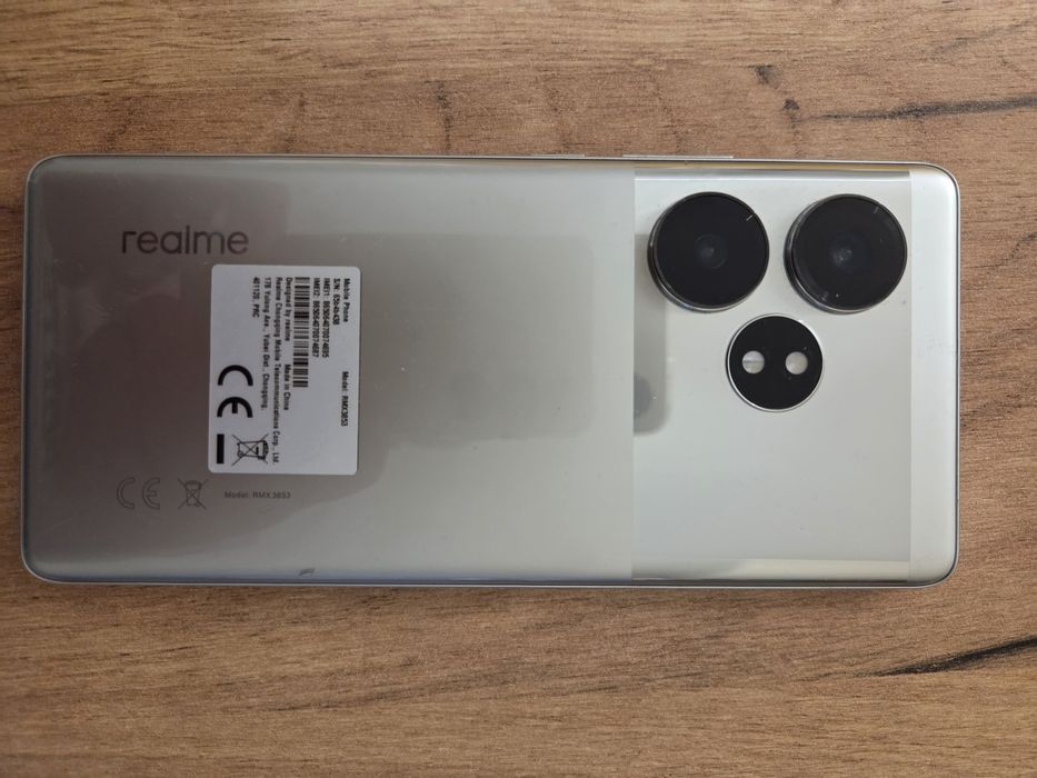 Realme GT 6T zadbany