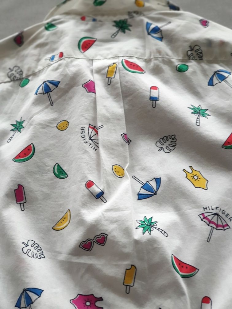 Bluzeczka firmy Tommy Hilfiger bawełniana na 6-7 lat
