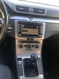 Volkswagen Passat V 1.6 TDI CONFORT