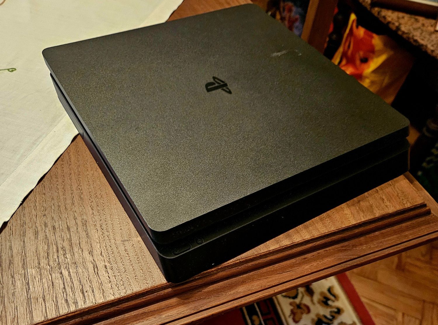 Playstation 4 (PS4)