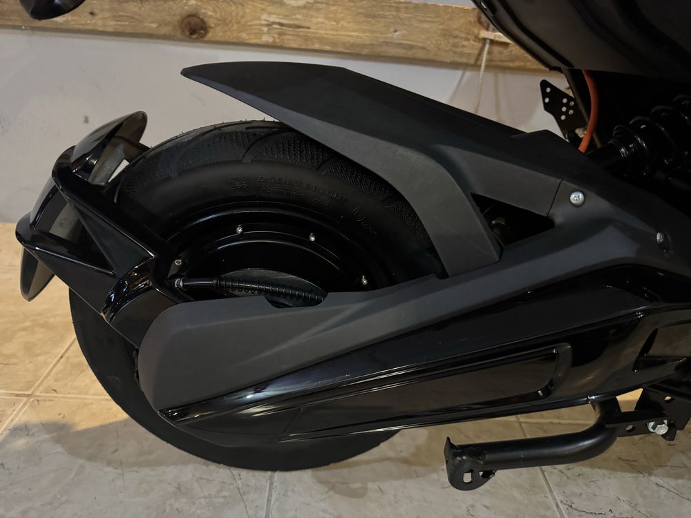 Scooter Eletrica sem carta Voltrish Vision TX