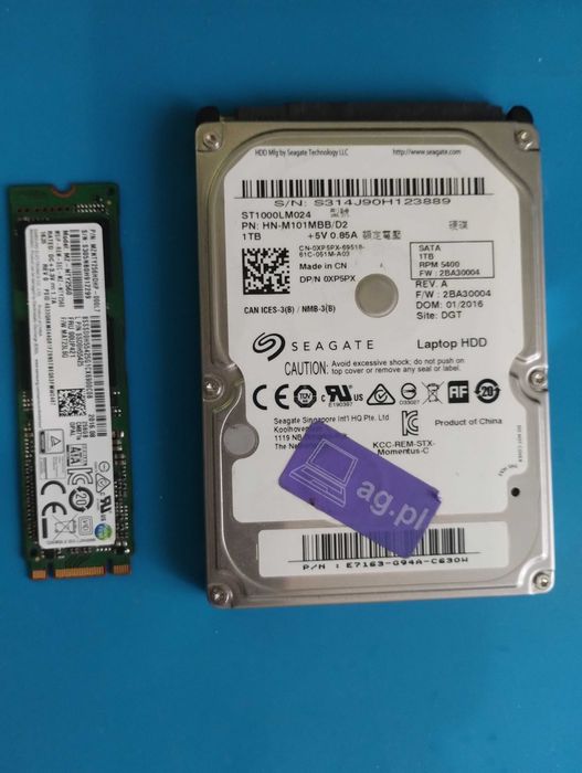 SSD 256gb + HDD 1Tb