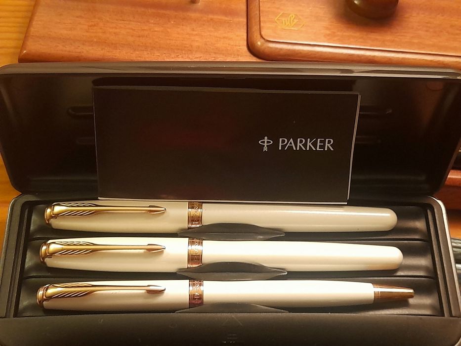 Canetas Parker sonnet laca branca e ouro rosa