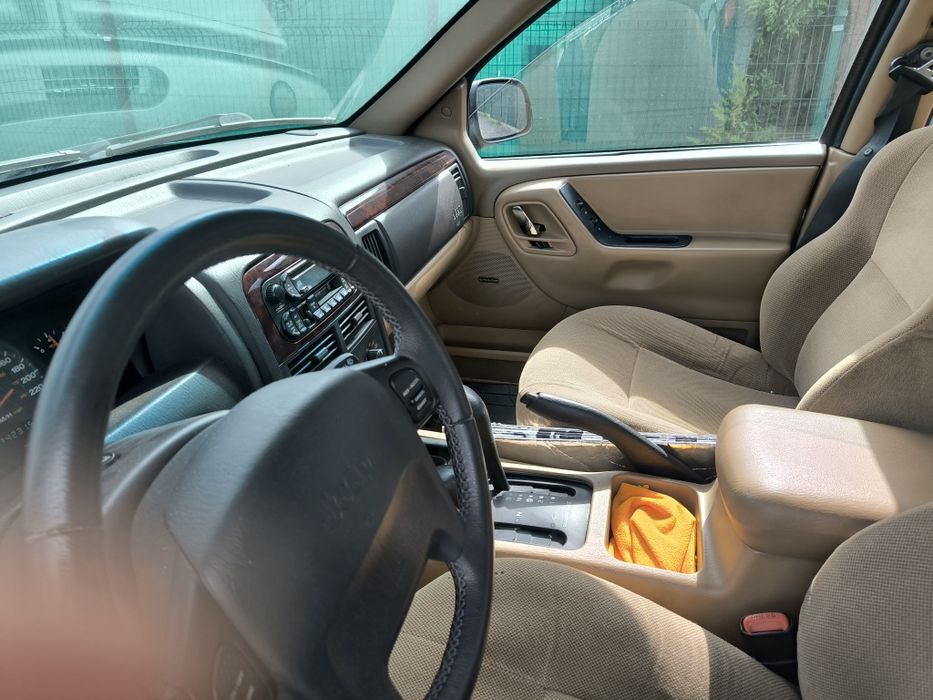 Grand Cherokee como novo