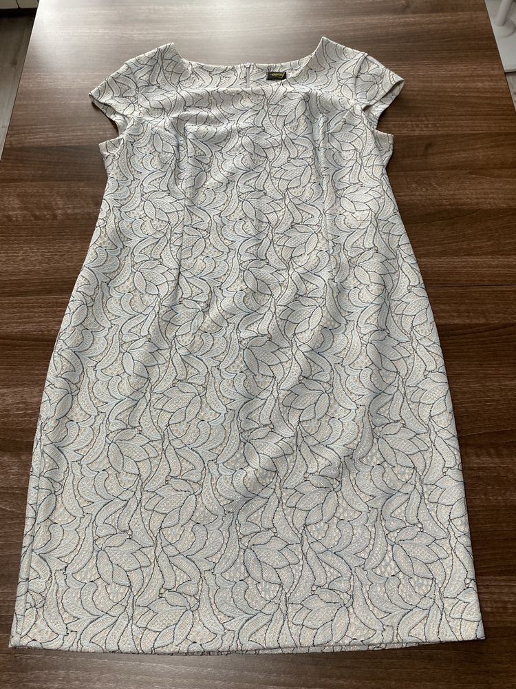 Elegancka sukienka