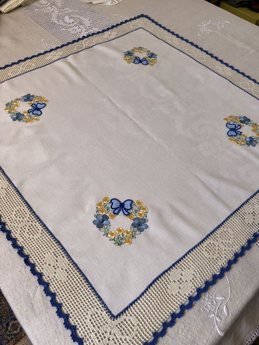 Toalha 95x95cm com croche linha nº12