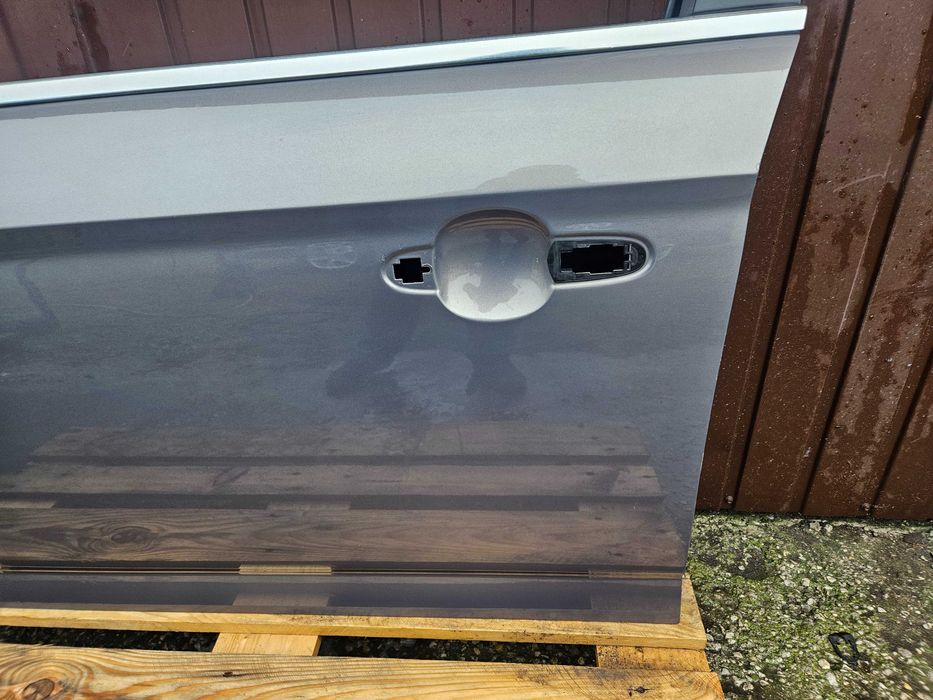 Drzwi lewe przednie Mondeo MK4 Lift kod LA