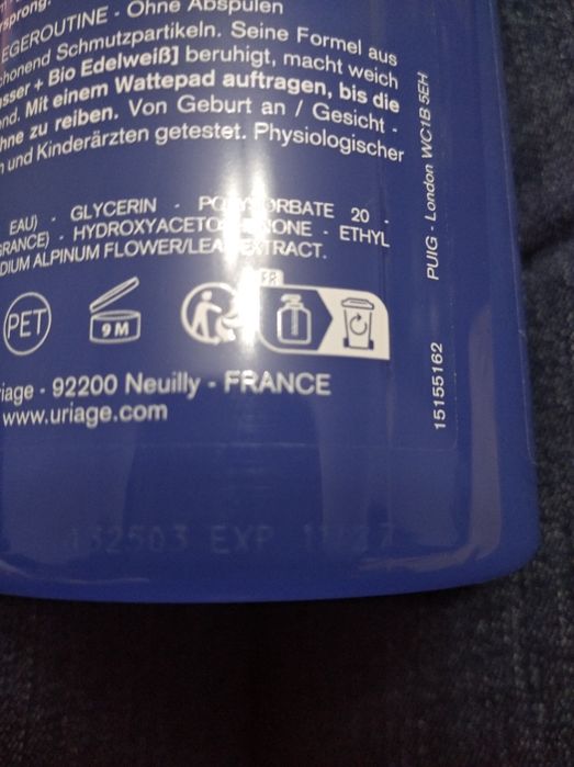 Primeira água de limpeza da Uriage 1 litro