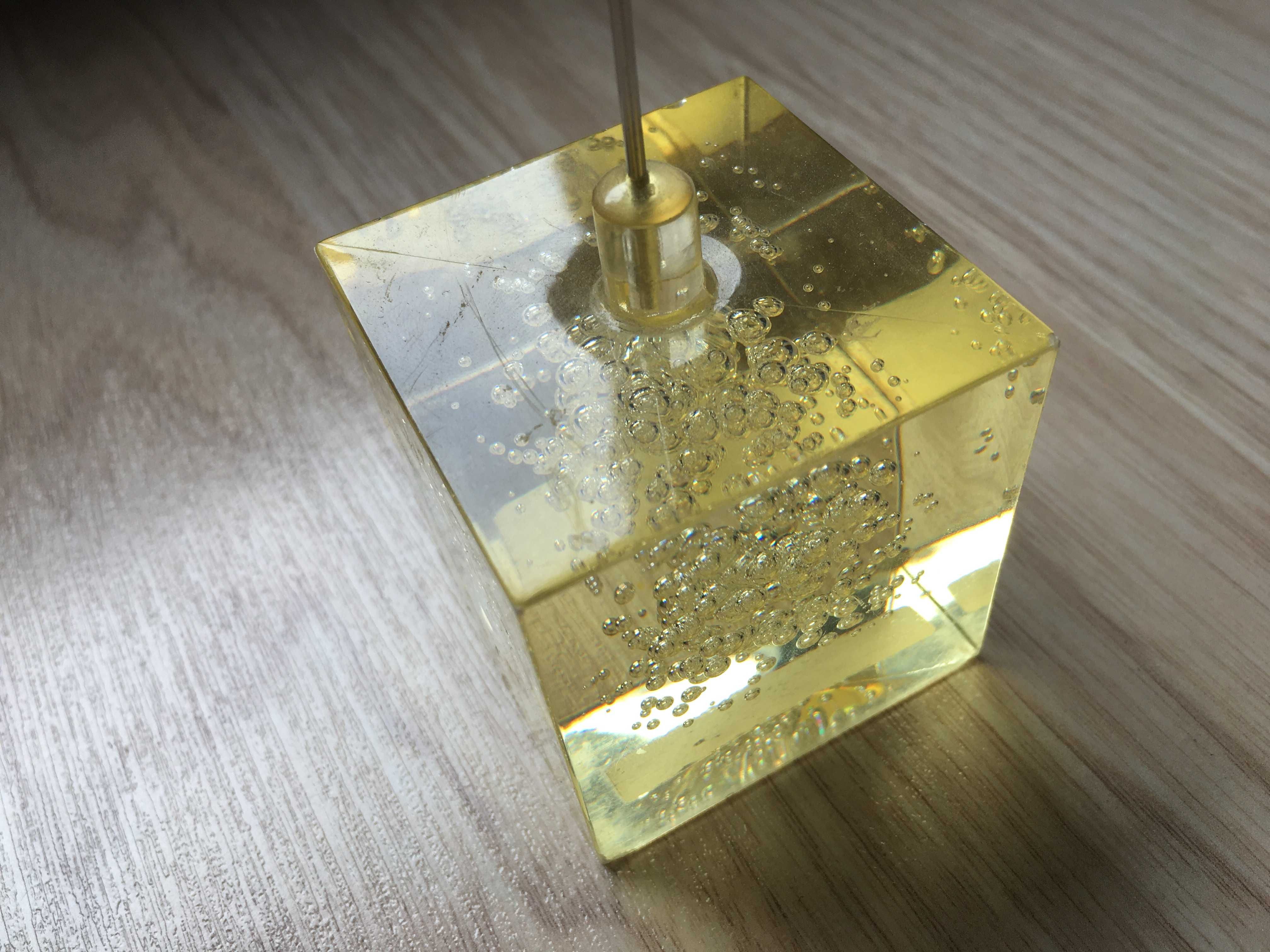 Stojak przypominacz uchwyt na karteczki informacje drucikiem