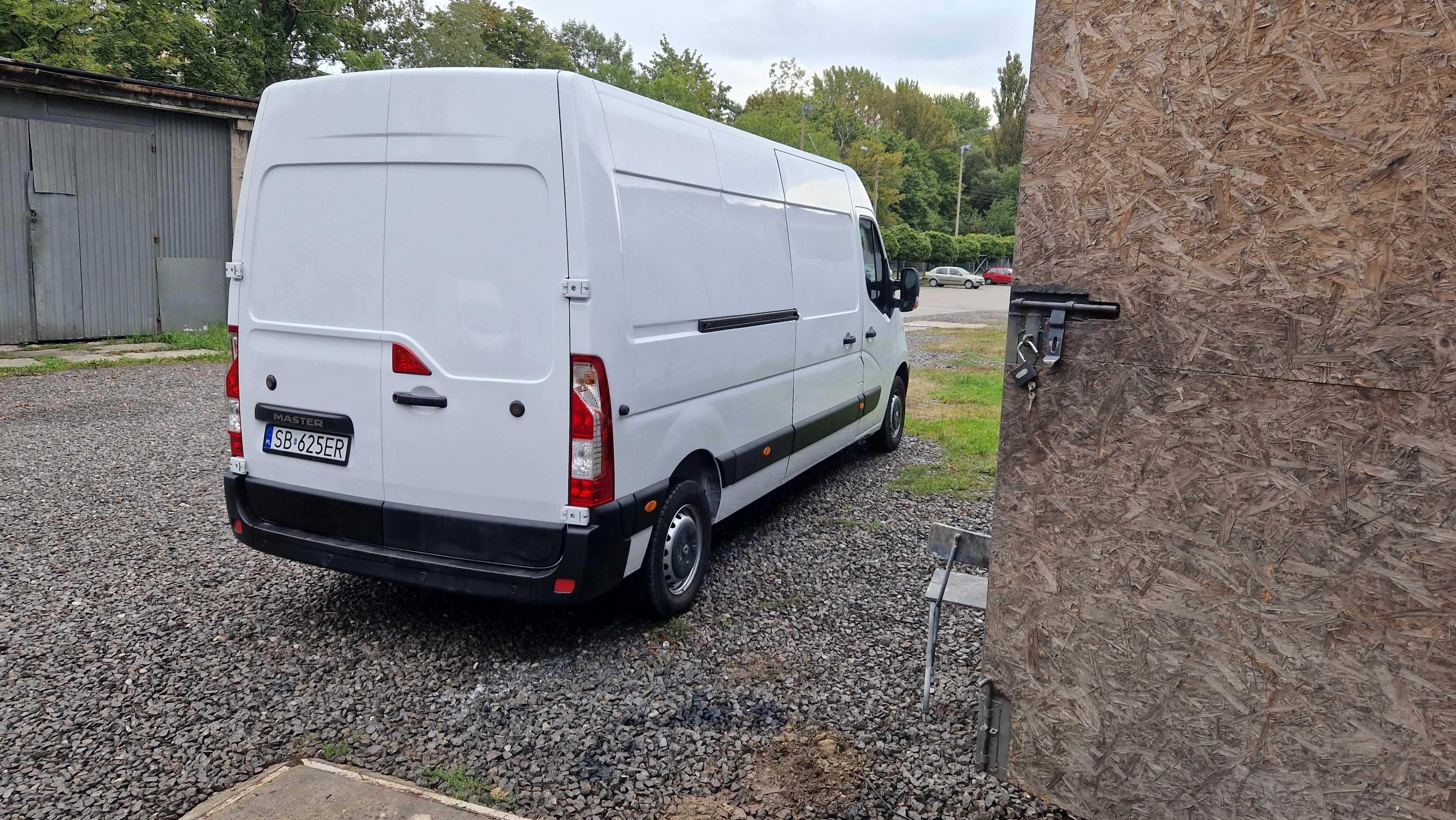 Wypożyczalnia Samochodów Dostawczych Renault Master L3H2 2.3DCI 170KM