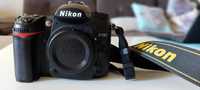 Nikon D7000 z obiektywem Nikkor DX 18-105 f/3.5-5.6 ED