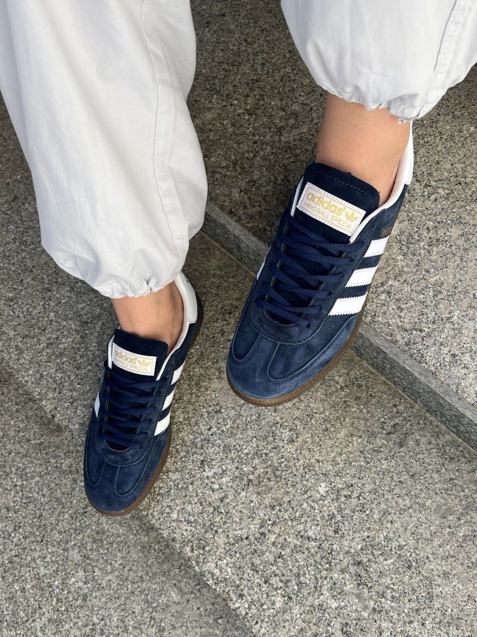 Жіночі кросівки Adidas Spezial Blue/White