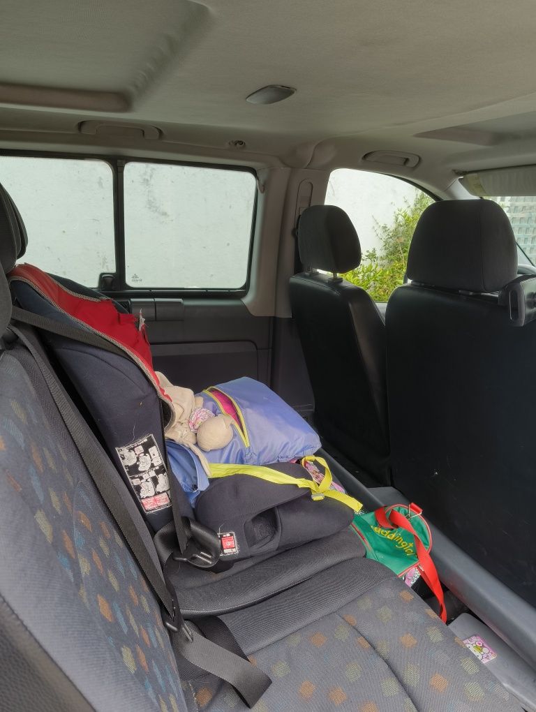 Mercedes Vito Minibus 9 lugares 2.2L