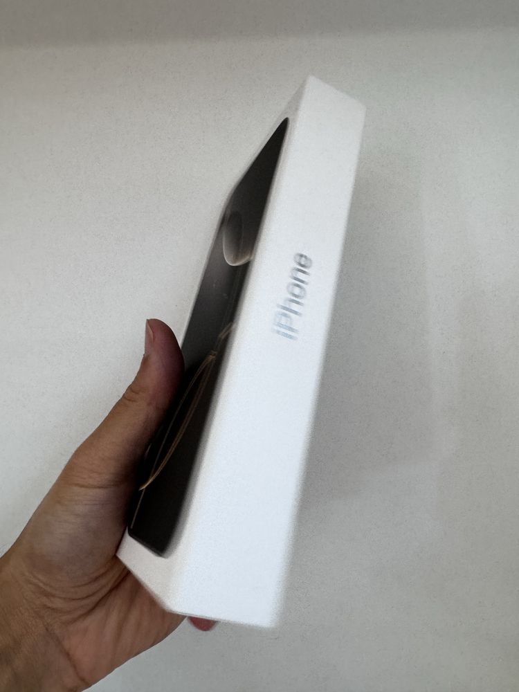 iPhone 16 Pro Max 256Gb -> Oportunidade