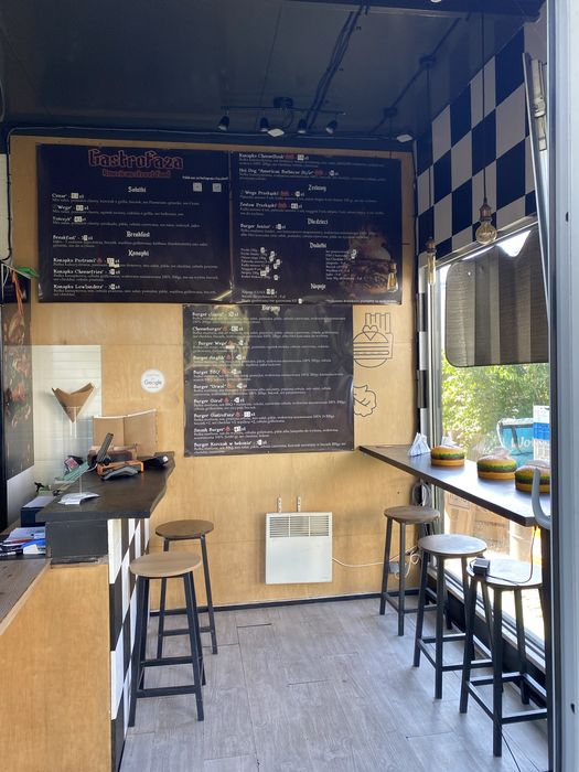 Kontener gastronomiczny bez wyposazenia  całorozcny